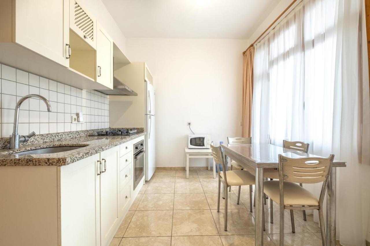 Aparthotel Old Town Deluxe Flats Antalia Esterno foto
